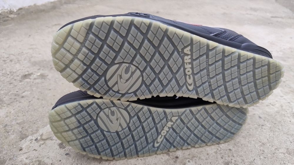 Pantofi de lucru Cofra, bombeu metalic, mărimea 42