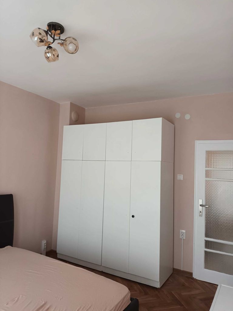 Дава се под наем Тристаен апартамент в Варна, Център - 80 кв.м за 612 € - Снимка #9