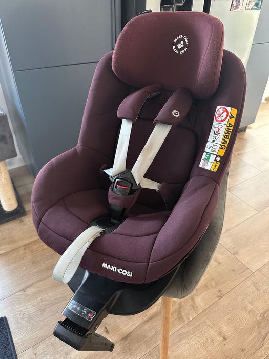 Scaun auto Pearl Pro2 Maxi Cosi + baza isofix FamilyFix3