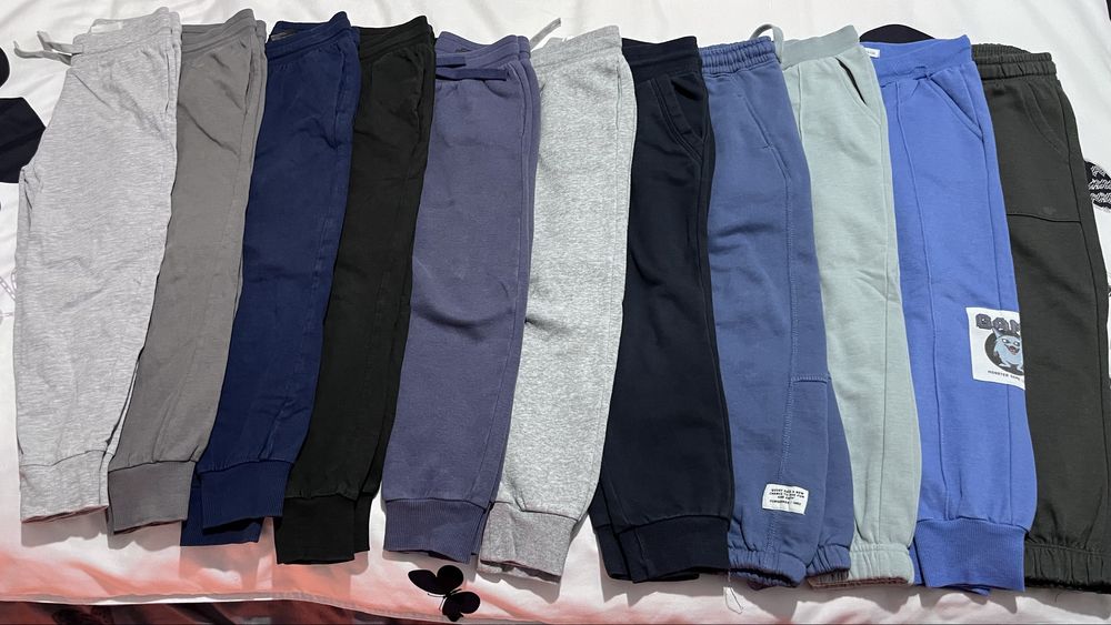 Pantaloni marimea 116