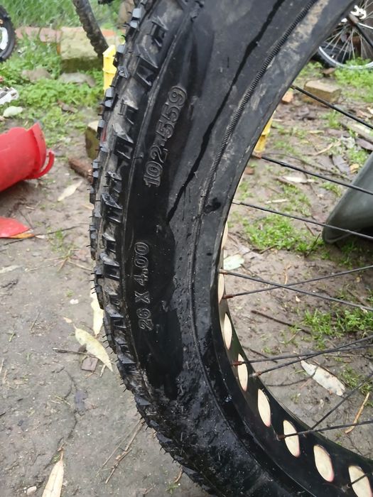 Vand bicicleta caraiman, specifica pentru munte