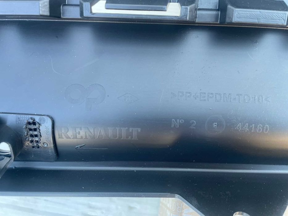 Spoiler inferior bara spate Renault Laguna 3 nou original Renault