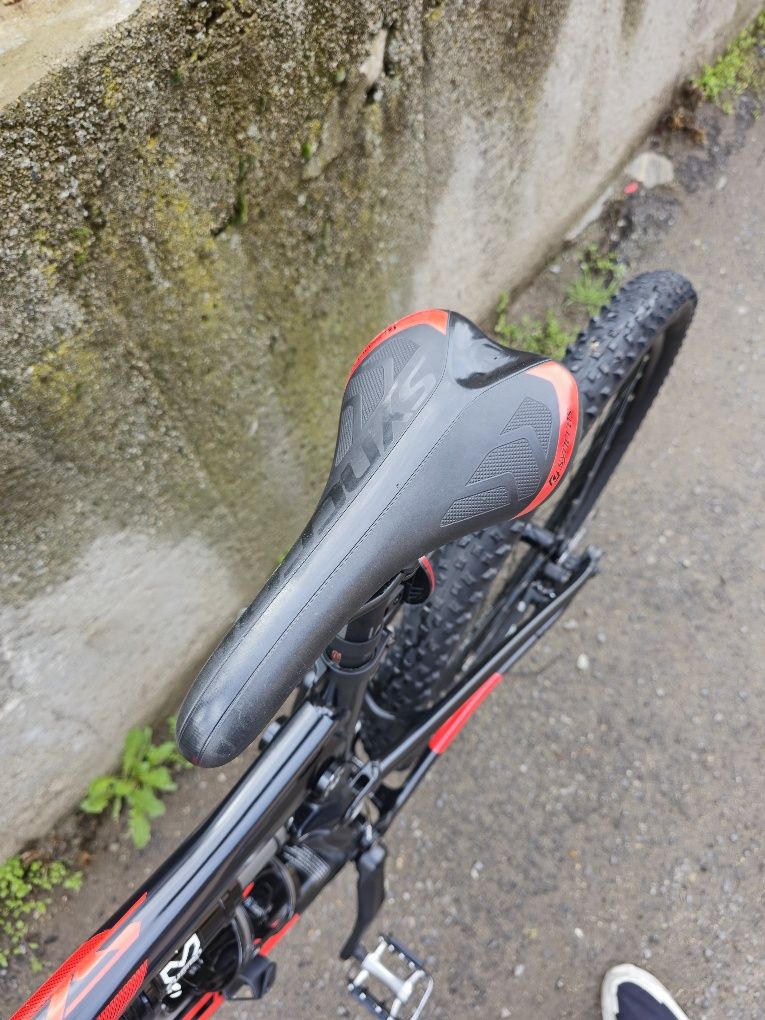 Scott Spark 27.5 XC bike Планински велосипед с двойно окачване