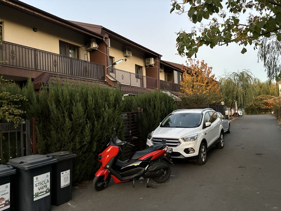 Scuter Yamaha Nmax 125 cm in garantie 1200 km
