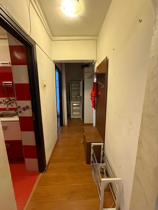 Apartament de vanzare cu 3 camere in Militari.
