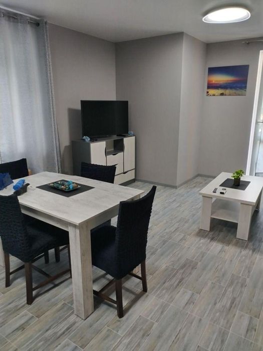 Дава се под наем Двустаен апартамент в София, Надежда 4 - 68 кв.м за 599 € - Снимка #2