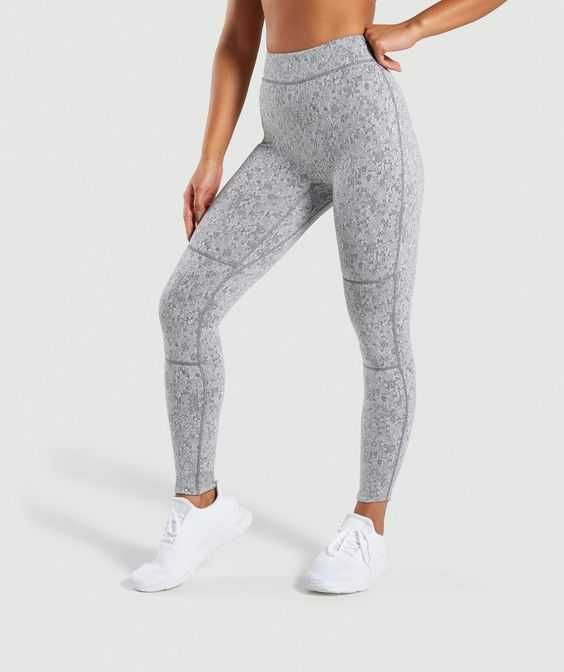 Gymshark Fleur Texture Leggings ОРИГИНАЛЕН дамски клин - S