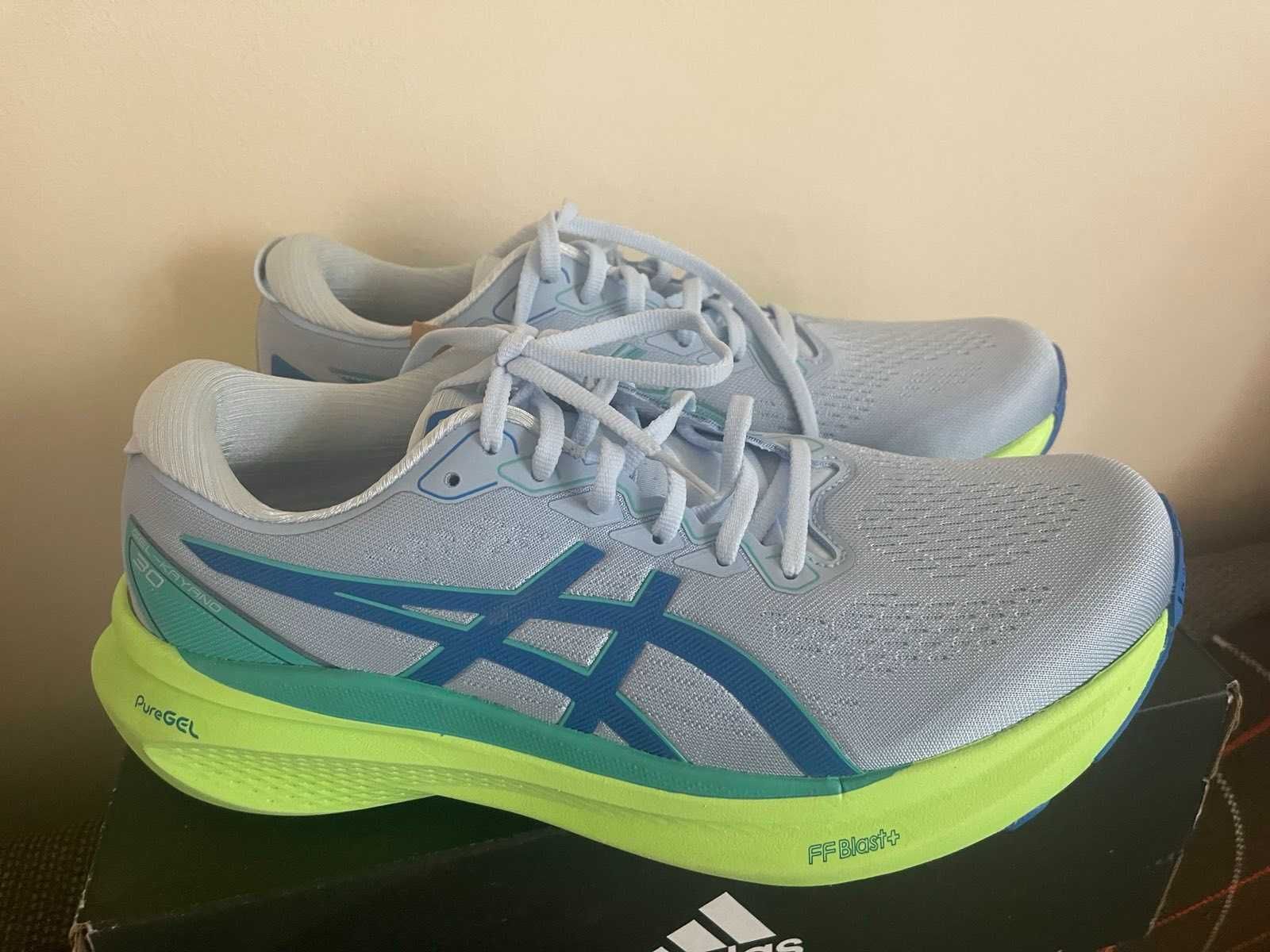Нови Маркови маратонки Asics Gel-Kayano 30, размер 42