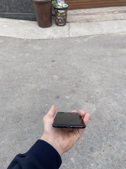 Iphone 7 plus crochna sotipadi