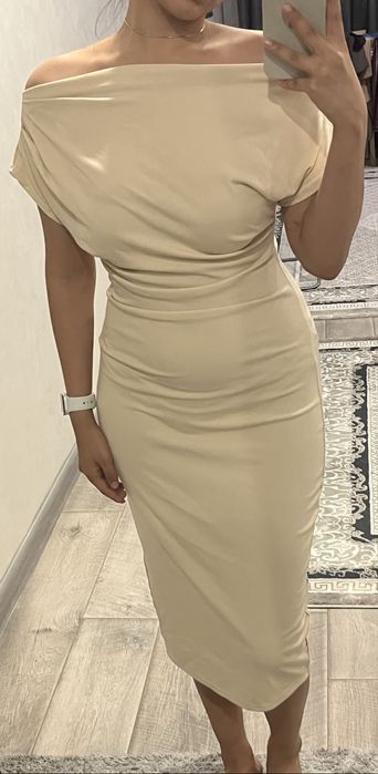 Продаю красивые платья