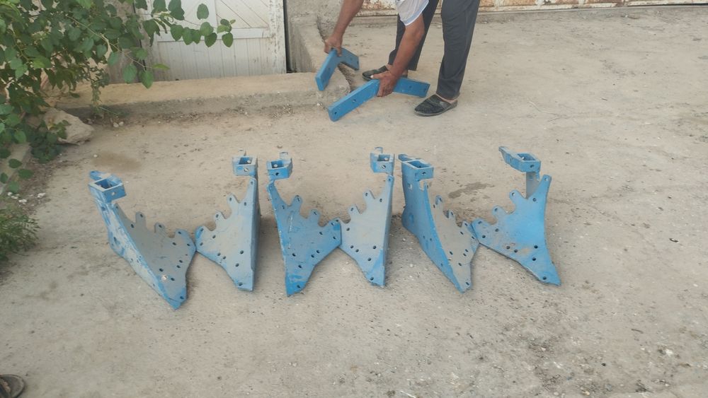 Лемкен плуг стойкалари сотилади аригинал