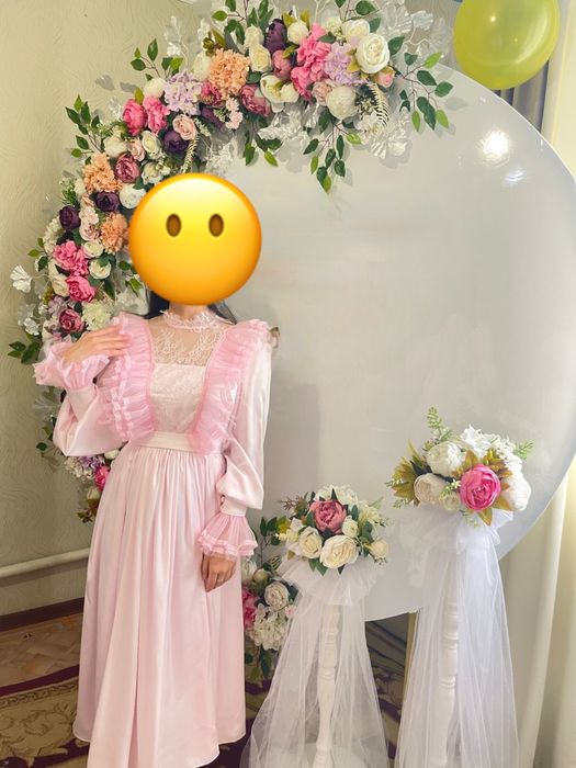 Продам нежное платье
