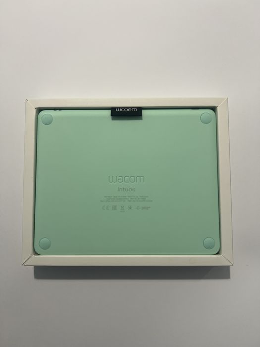 Графичен таблет Wacom Intuos S Bluetooth, зелен