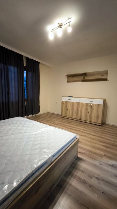 Дава се под наем Четиристаен апартамент в Стара Загора, Център - 104 кв.м за 612 € - Снимка #5