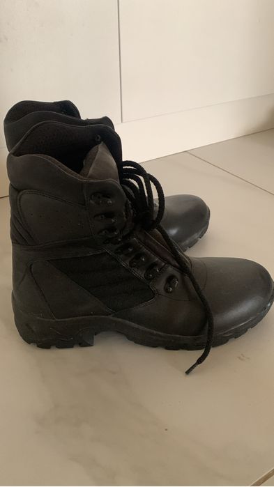 Продам новые летние берцы