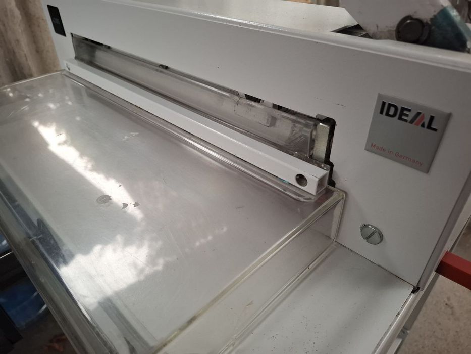 Резак ideal фармат 440 ручной с зажимом не дорого 8 мил .нож .резак