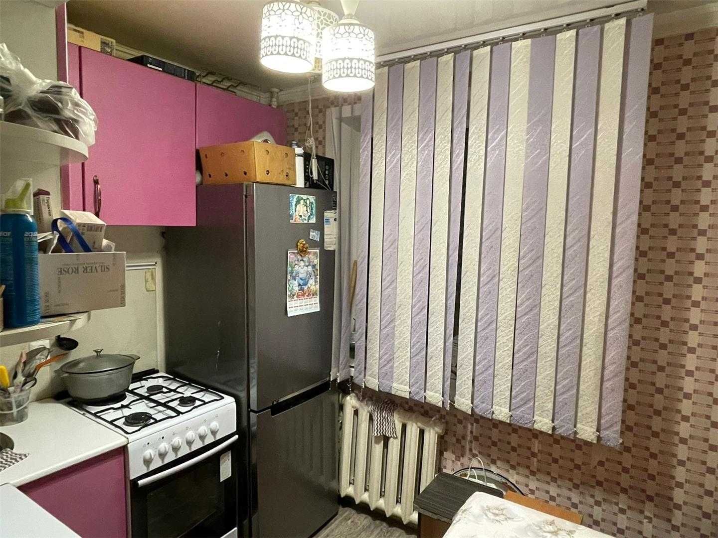 *Продам  2 комн квартиру. 12 мкр-н. Помощь в ипотеке. ТОРГ