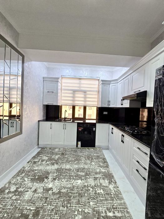 Микрорайон.Сдаётся 3х комнатная Люкс в Новостройке.Дамир заправка