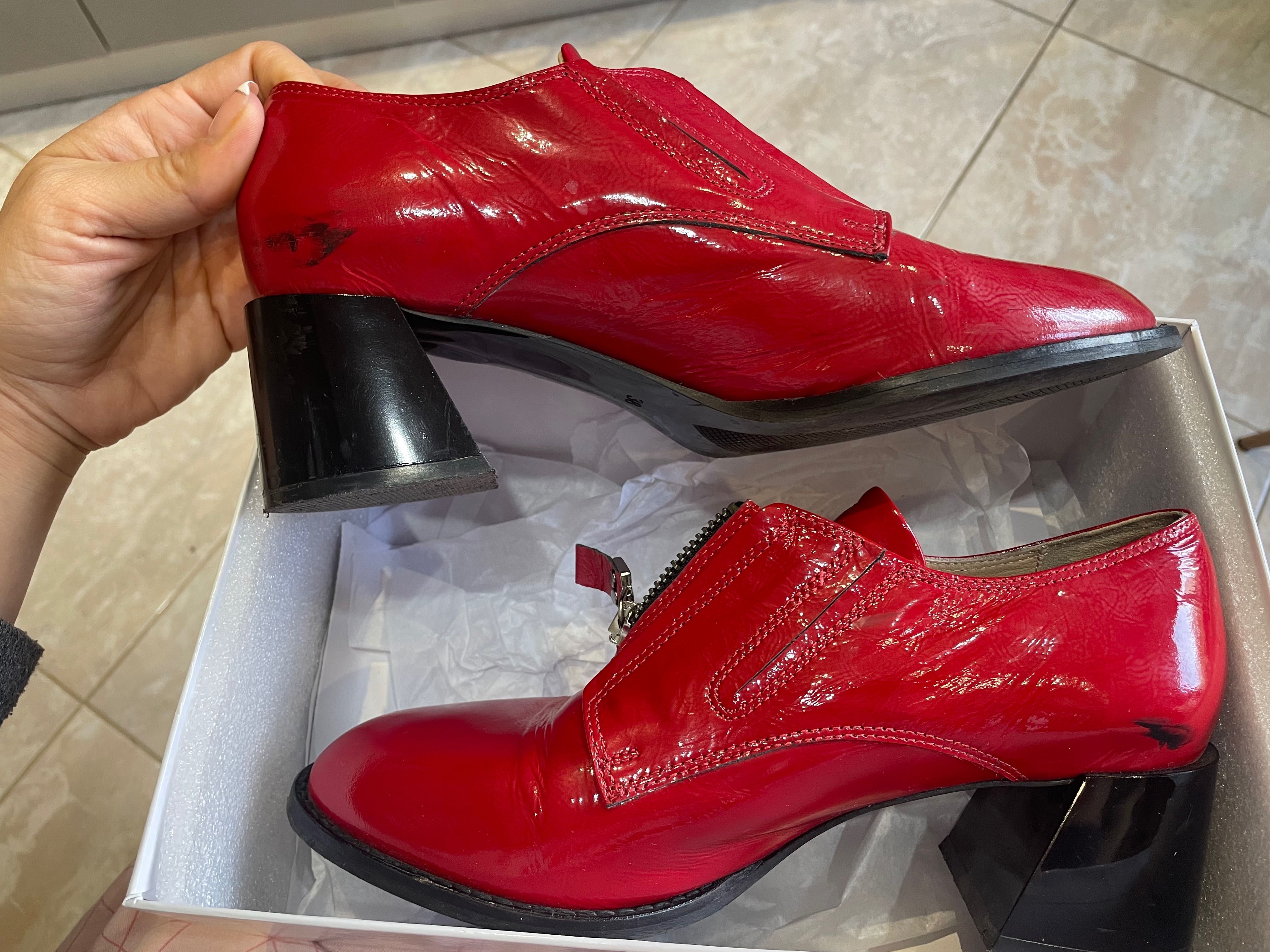 Обувки Gianni 38н без кутия