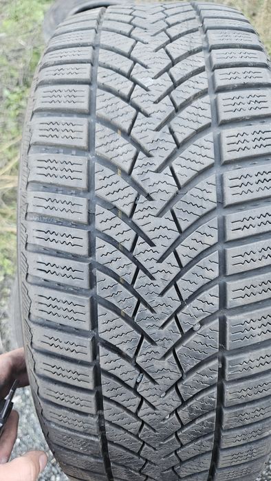 4бр гуми 205 50 17 дот 20 семперит