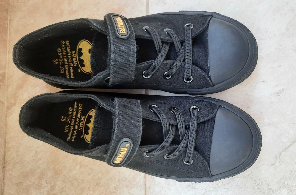 Детски гуменки-35n с велкро и ластични връзки