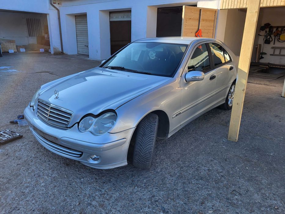Piese Mercedes C-class