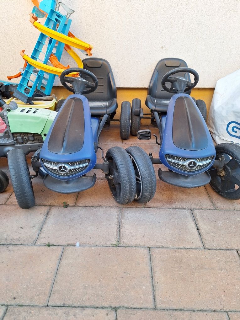 Vand kart copii cu pedale