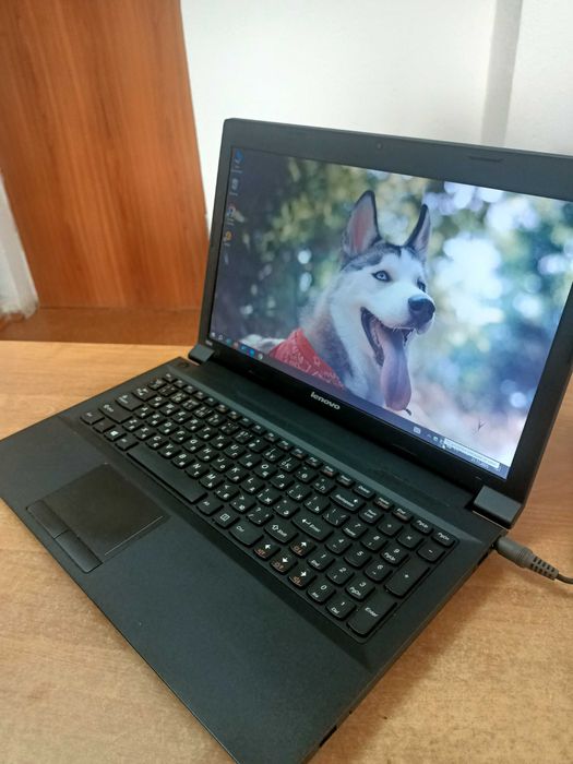 Ноутбук в хорошем состоянии. Для работы, учёбы.