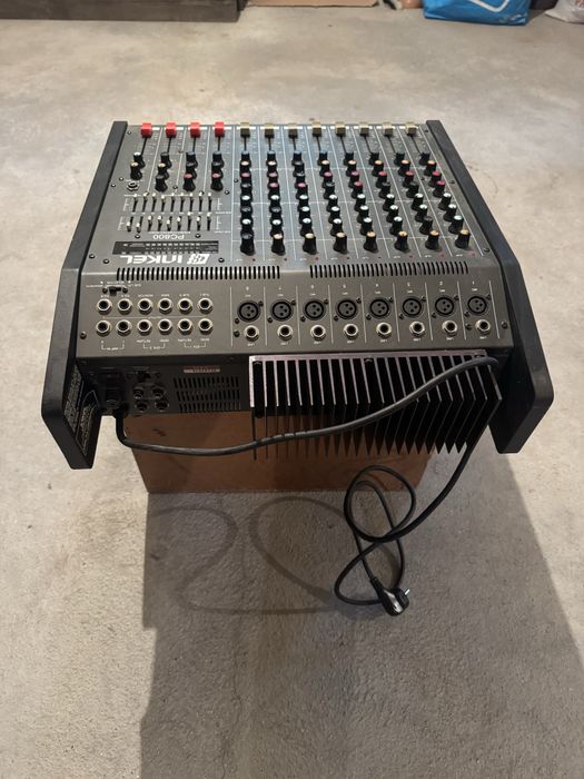 Power Stereo Mixer 4x200W