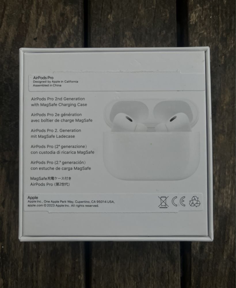 Оригинални Apple AirPods Pro 2