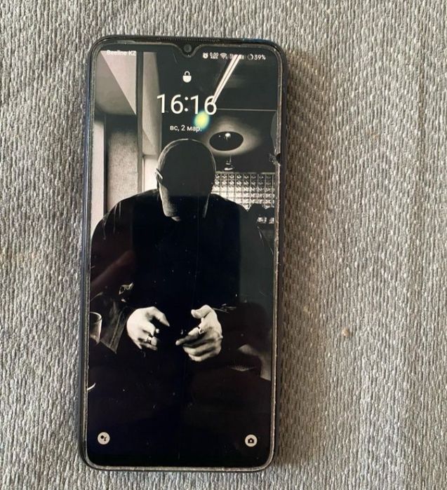 Продам телефон Oppo A17 память 64гб