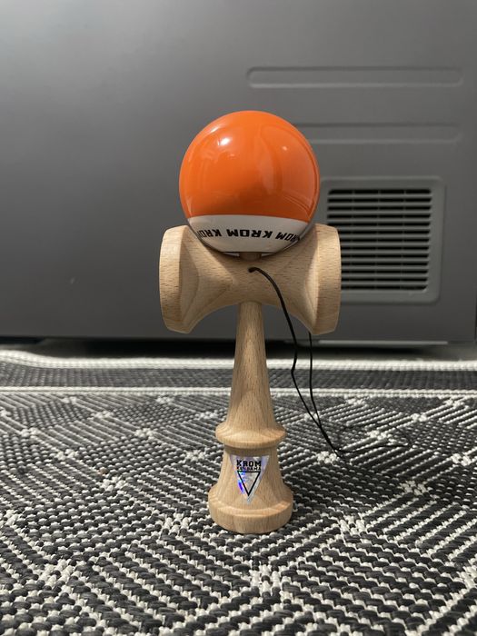 Kendama Krom POP portocalie!!!