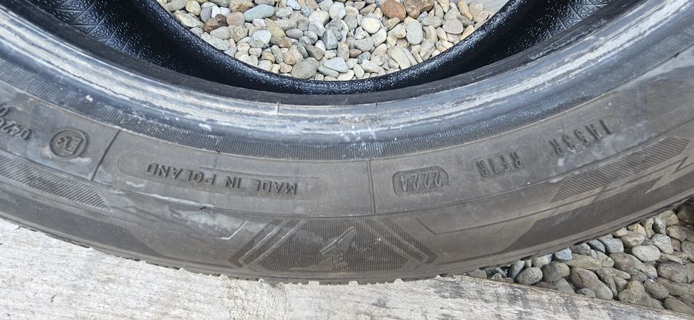 Anvelope Goodyear UltraGrip Performance 3 M+S 215/55 R17 98V XL