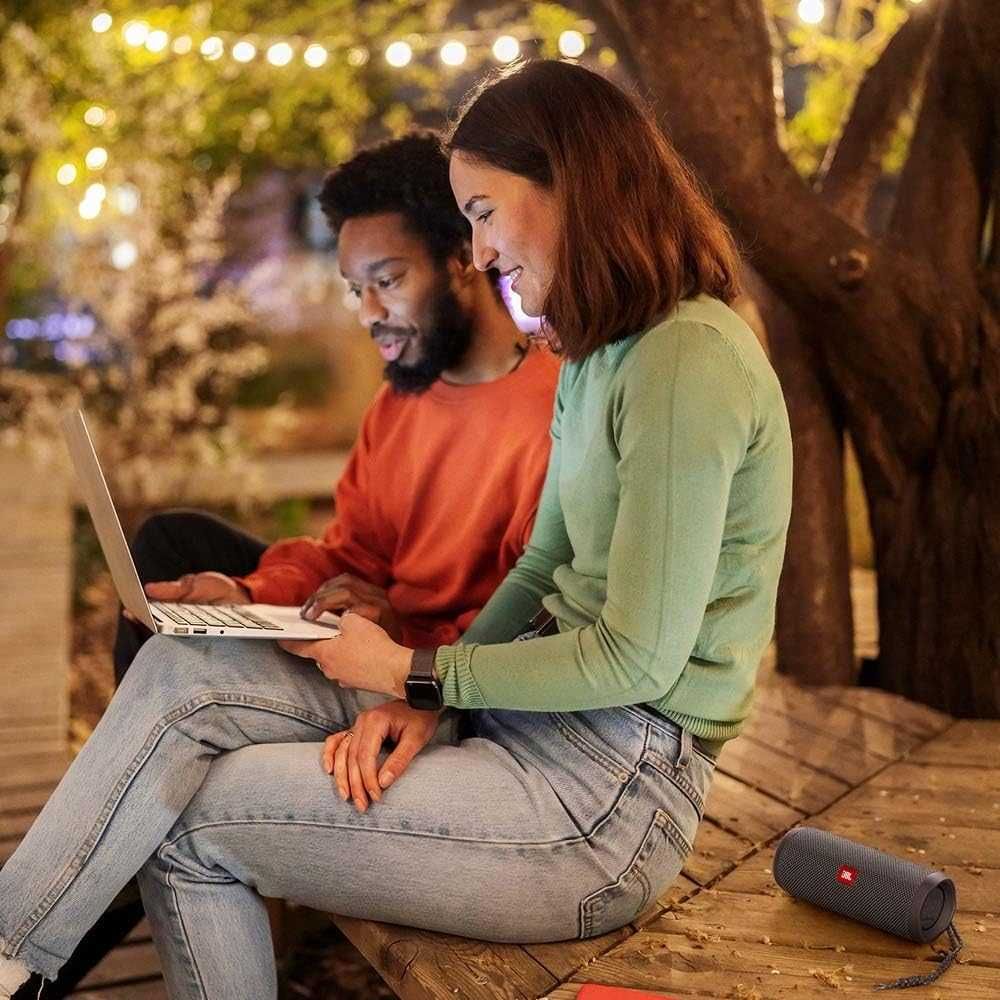 JBL Flip ESSENTIAL2 безжична Bluetooth тонколона