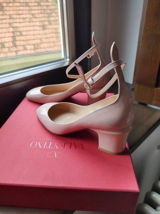 Pantofi Valentino piele, nr.35, nude