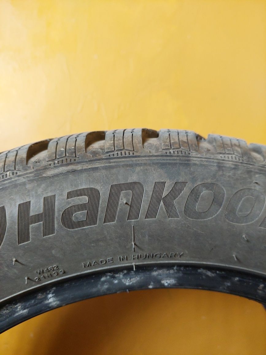 Зимни гуми Hankook 205/55/16 дот 3622