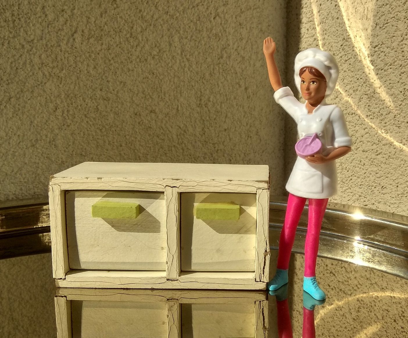 MasterChef , Barbie с обзавеждане от кухня, спалня и баня.