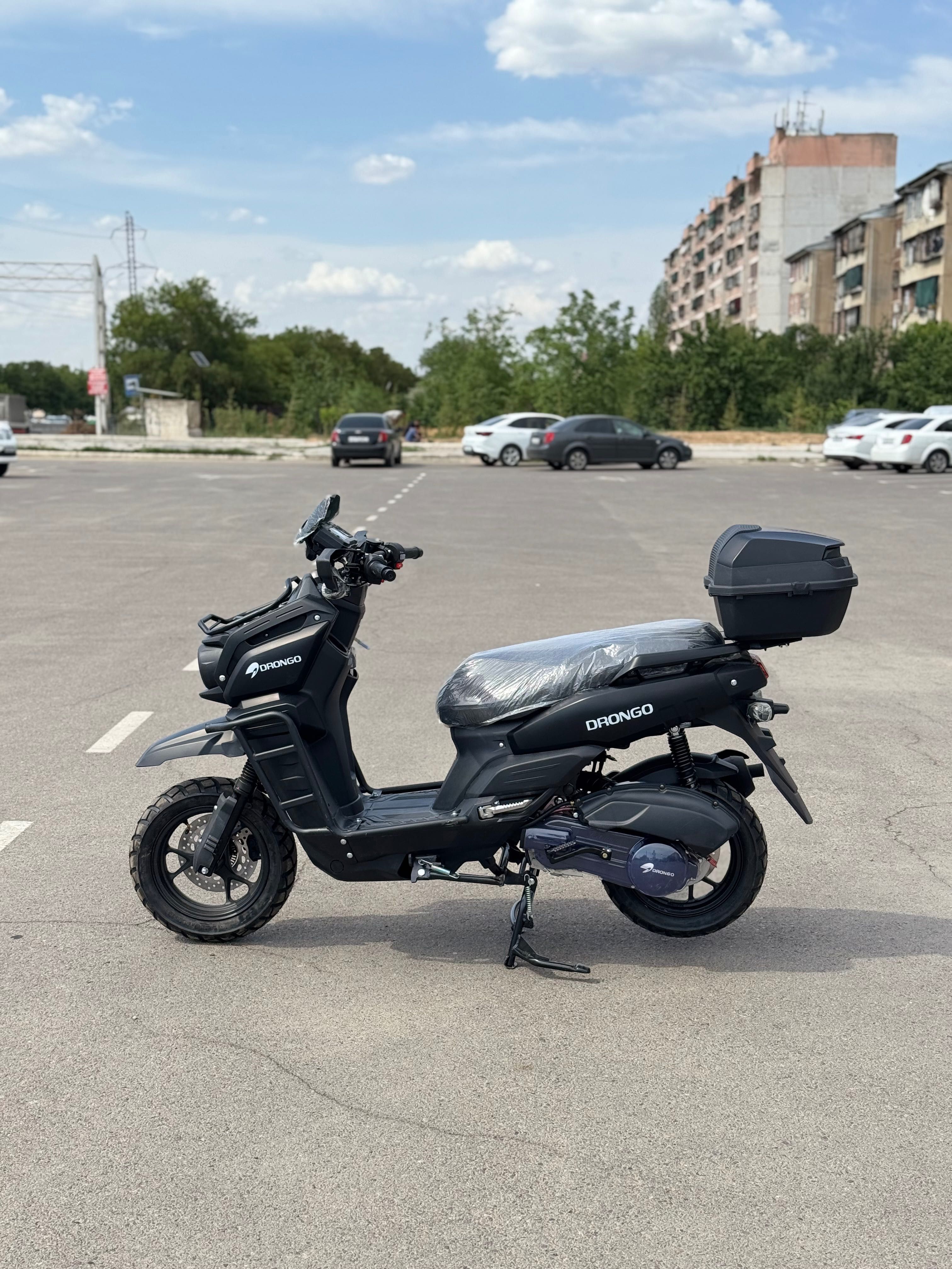 Tank benzinli Skuter Yangi magazindan garantiya T15
