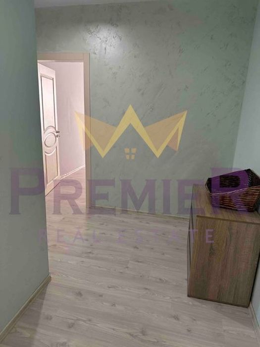 Дава се под наем Тристаен апартамент в Варна, Бриз - 165 кв.м за 1300 € - Снимка #6