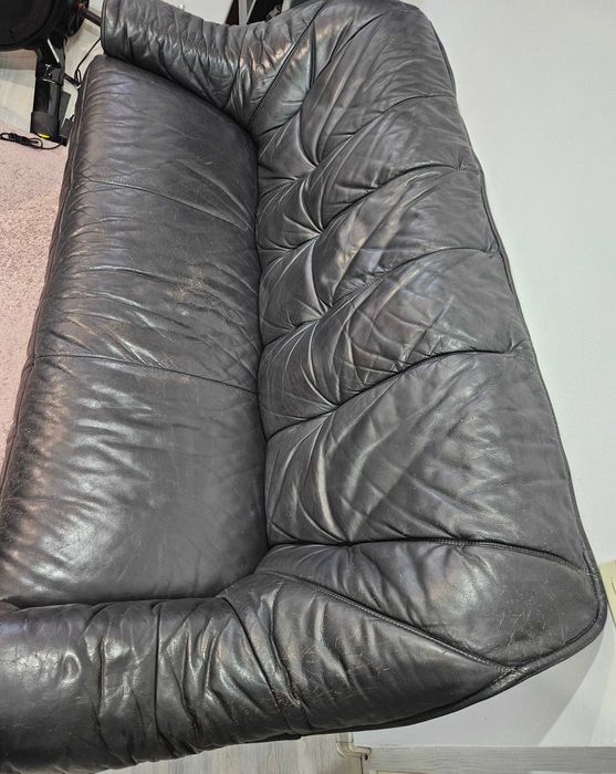 Canapea piele naturala