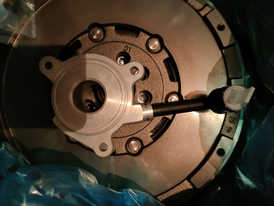 Vând ambreiaj cu volanta masa dubla Peugeot Citroen motor 2.0 837431