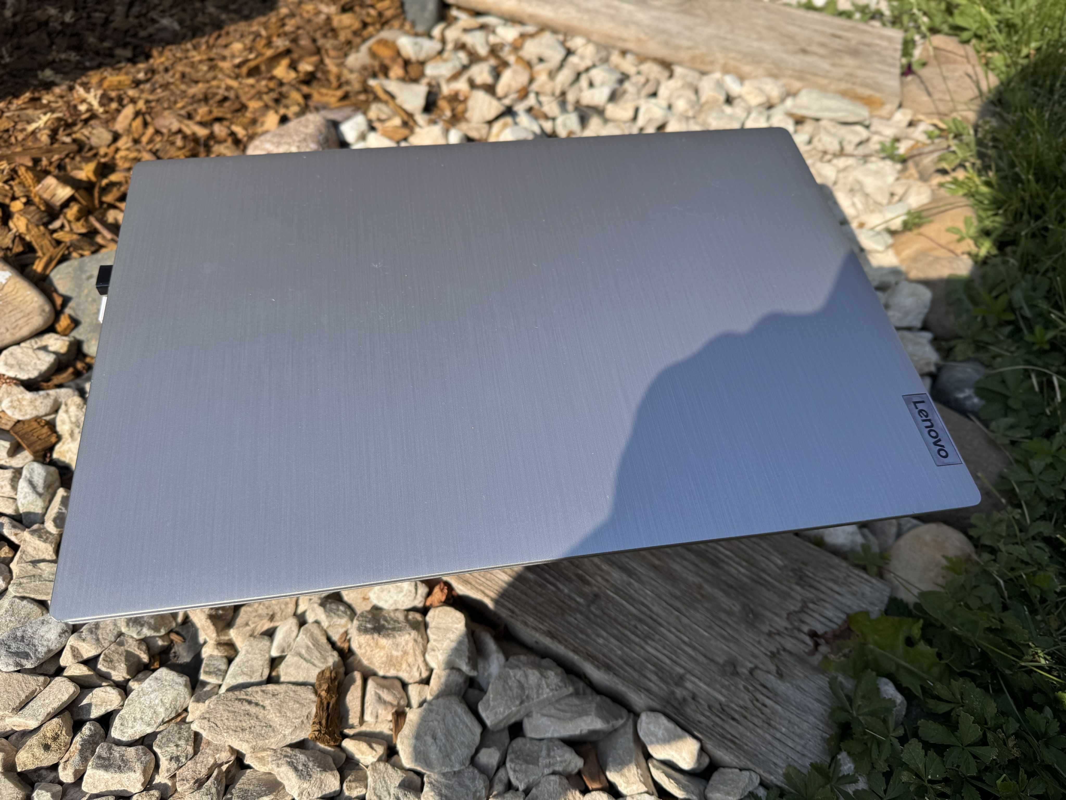 Lenovo IdeaPad 3