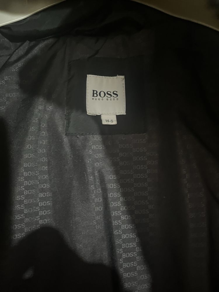 Оригинално яке Hugo Boss