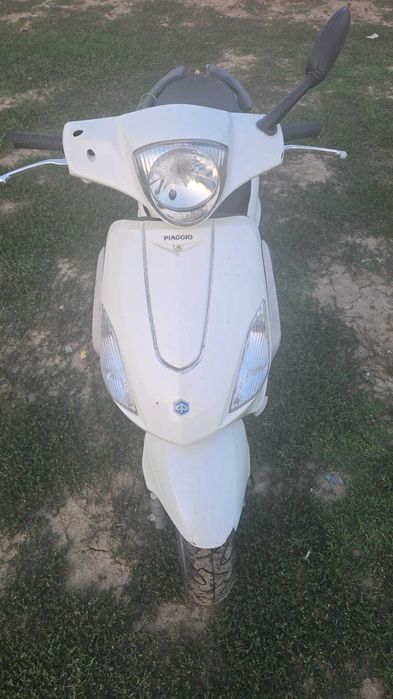 Vând piaggio,an productie 2016,tip C44,