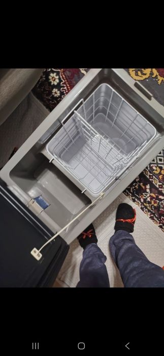 Frigider auto 12/24 v (conectare la bricheta)