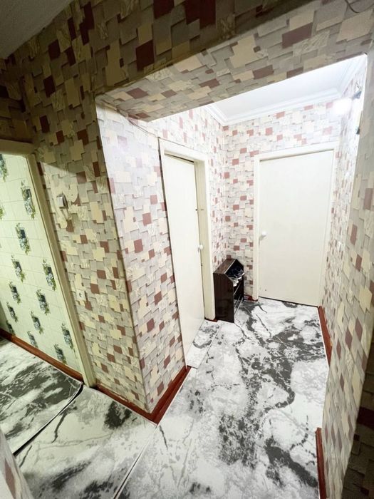 Чилонзор 23. Срочно. 2 х ком. Малогоборитка.