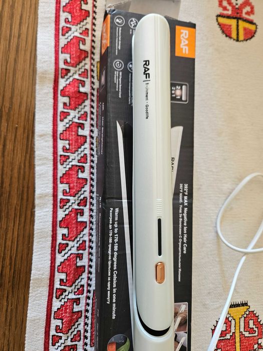 Керамична преса за коса REVLON,PHILIPS BHS378/00,RAF R422W