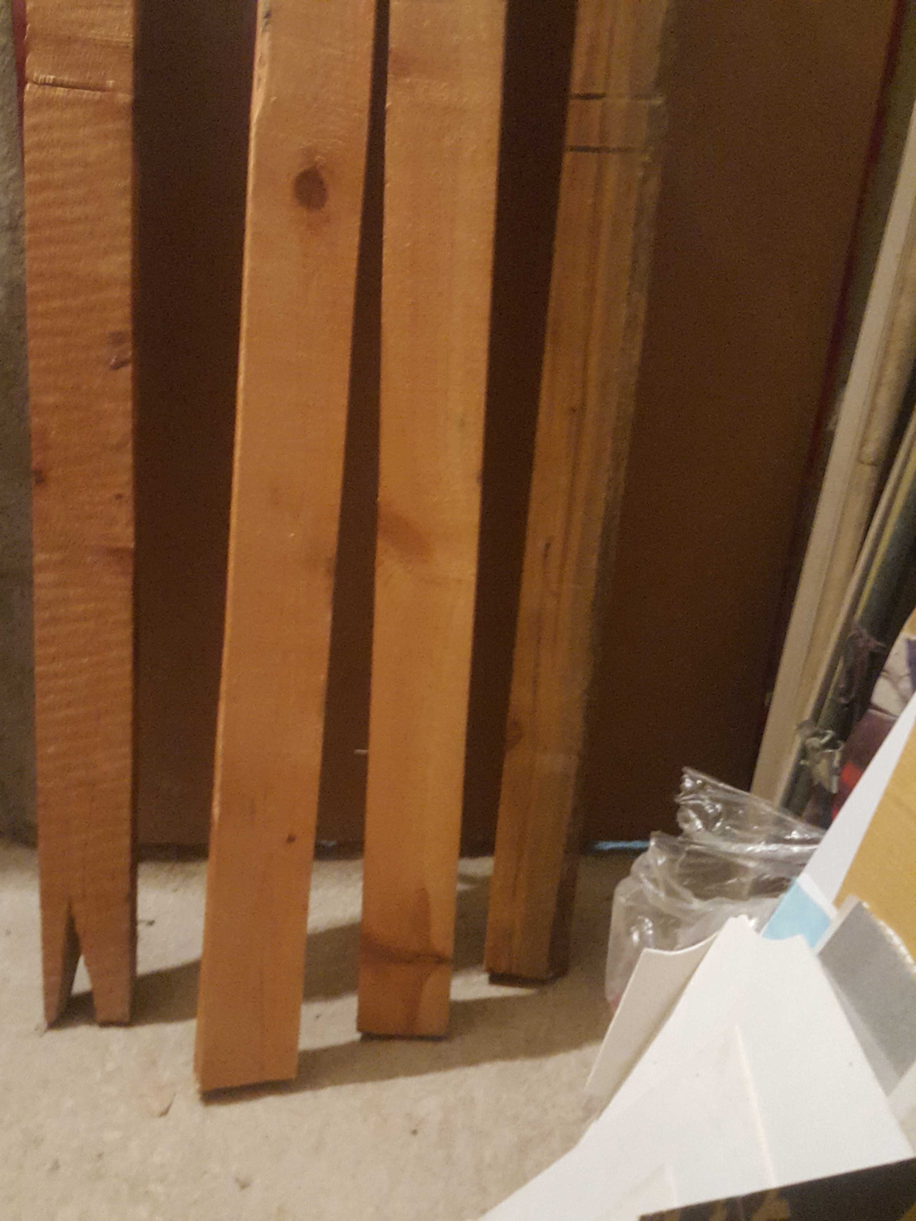 Дървен материал -греди