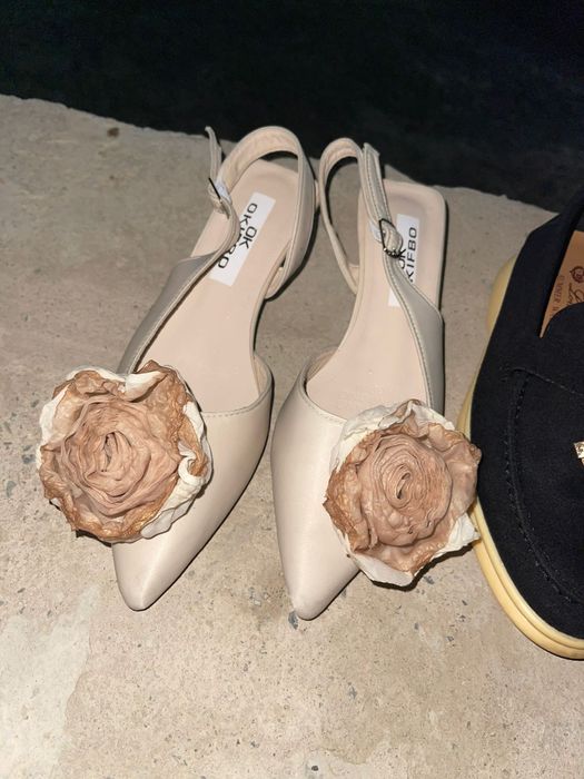 Продаются пара туфель!