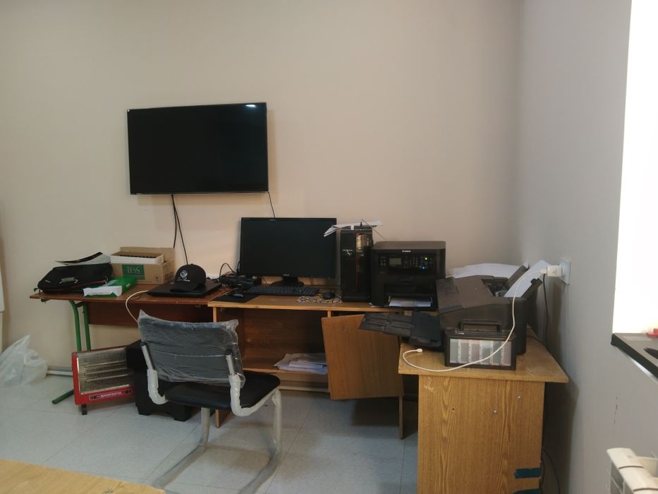 Ishlab turgan Savdo doʻkoni va ofis uchun joy  sotiladi